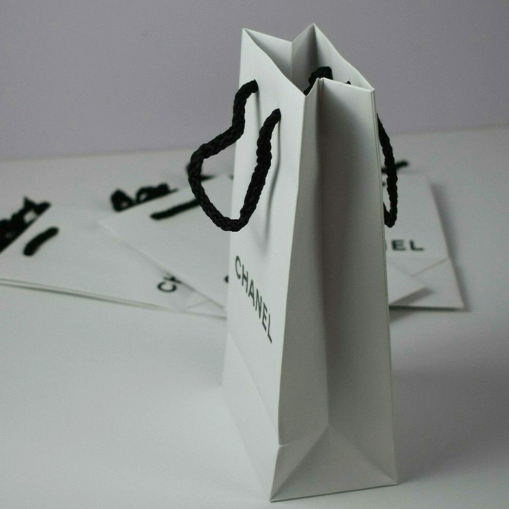 CHANEL Bag White Black Letters 9' X 5' Black String Collapsible - Picture 9 of 16